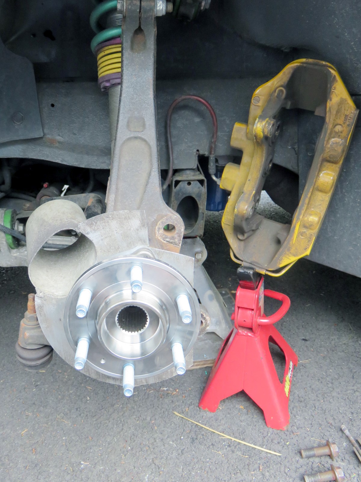 Upgraded front wheel bearings SKF XTracker Page 3 Cadillac